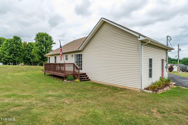 313 Lily Lane, Mountain City, TN 37683