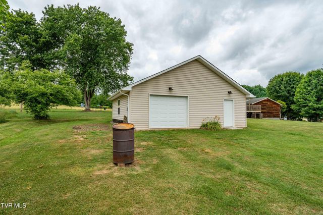 313 Lily Lane, Mountain City, TN 37683