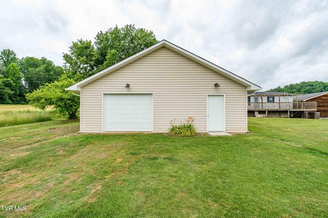 313 Lily Lane, Mountain City, TN 37683