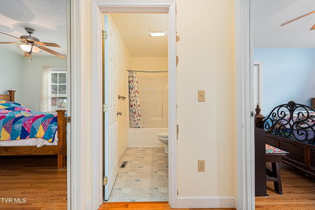 313 Lily Lane, Mountain City, TN 37683