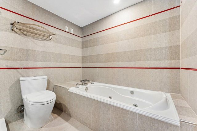 1027 Farnham O 1027, Deerfield Beach, FL 33442