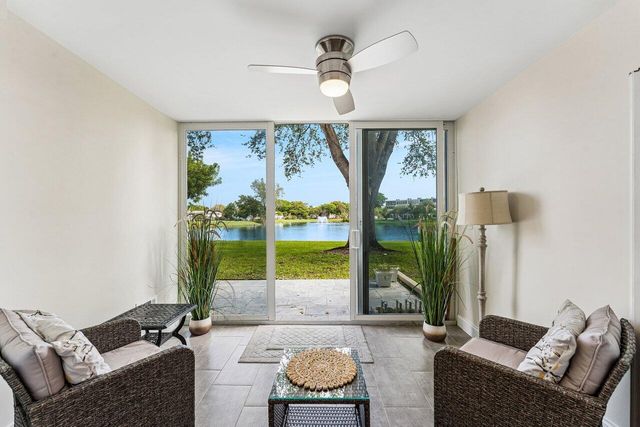 1027 Farnham O 1027, Deerfield Beach, FL 33442