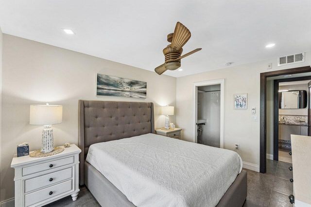 1027 Farnham O 1027, Deerfield Beach, FL 33442