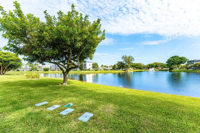 1027 Farnham O 1027, Deerfield Beach, FL 33442