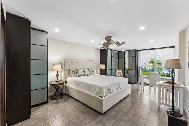 1027 Farnham O 1027, Deerfield Beach, FL 33442