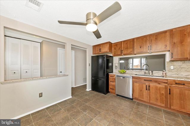 6616 PEBBLE CT, Frederick, MD 21703