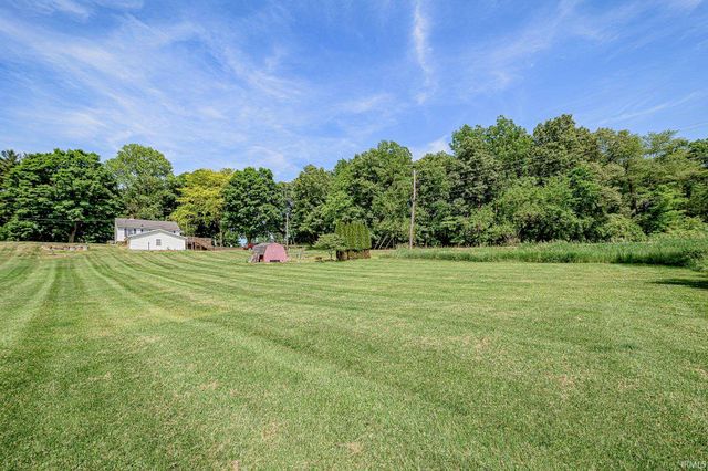 9100 E 500 S, Wolcottville, IN 46795