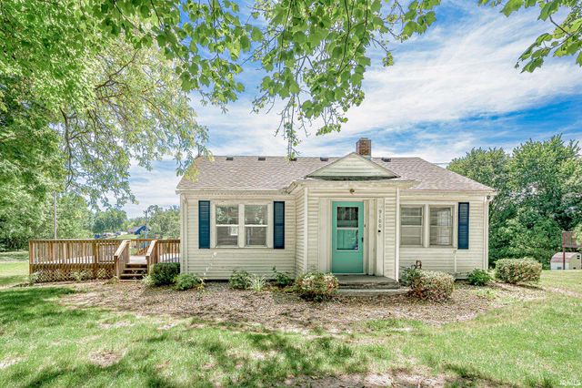 9100 E 500 S, Wolcottville, IN 46795