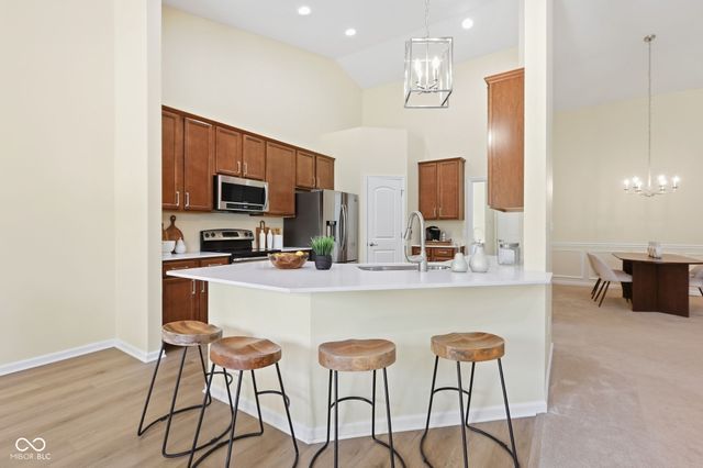 9713 Timberbrooke Boulevard, Mccordsville, IN 46055