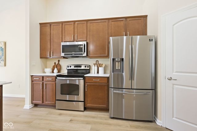 9713 Timberbrooke Boulevard, Mccordsville, IN 46055