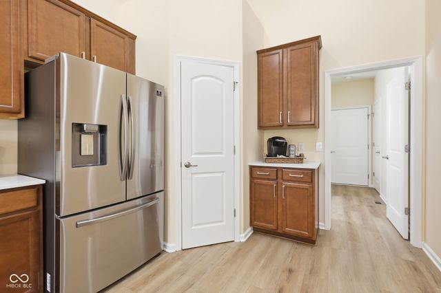 9713 Timberbrooke Boulevard, Mccordsville, IN 46055