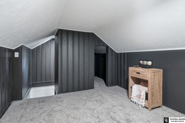 2851 Bauman Avenue, Omaha, NE 68112