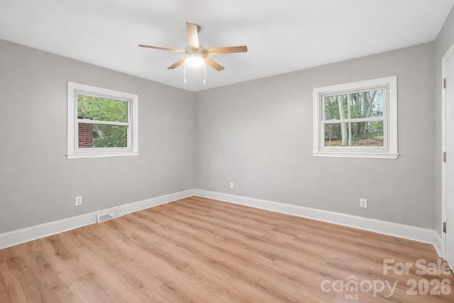 5326 Dolphin Lane, Charlotte, NC 28215