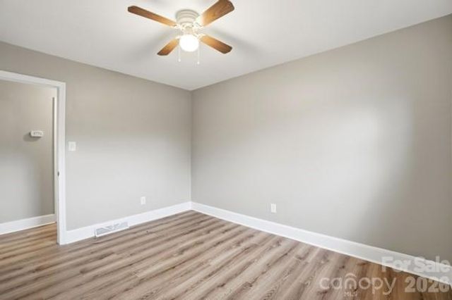 5326 Dolphin Lane, Charlotte, NC 28215