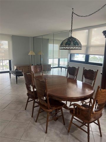 2625 Collins Ave 1101, Miami Beach, FL 33140