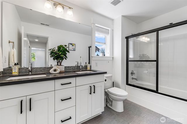 20803 9th Place W, Lynnwood, WA 98036