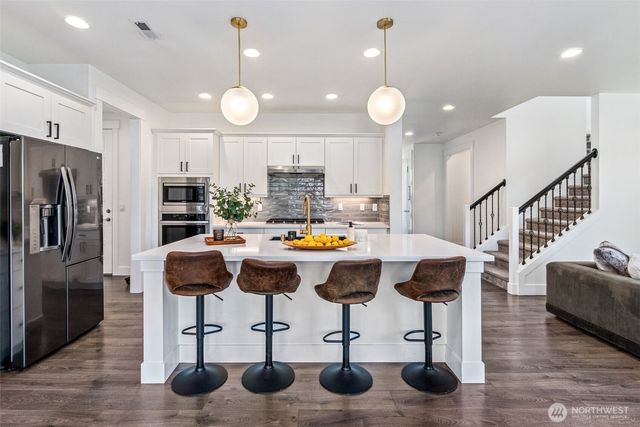 20803 9th Place W, Lynnwood, WA 98036