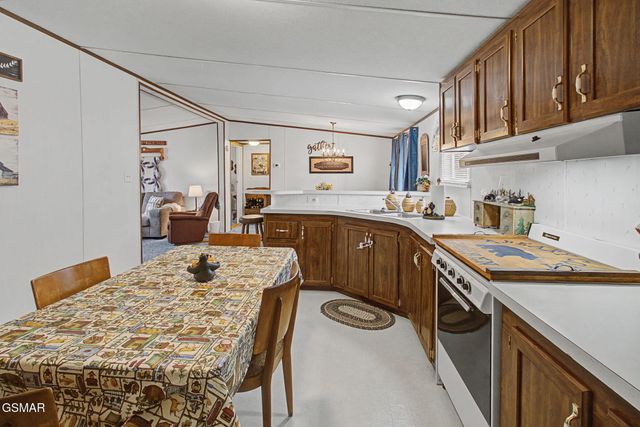 2459 Black Oak Ridge Road, Sevierville, TN 37876