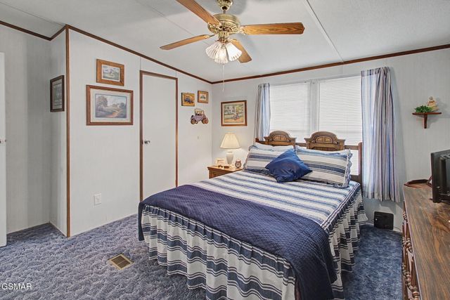 2459 Black Oak Ridge Road, Sevierville, TN 37876