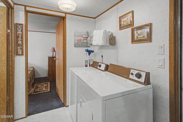 2459 Black Oak Ridge Road, Sevierville, TN 37876