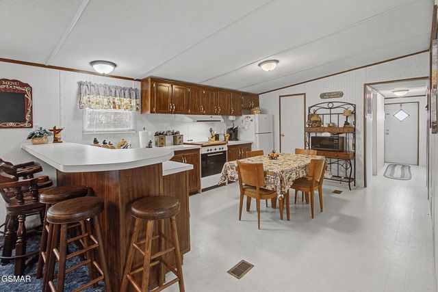 2459 Black Oak Ridge Road, Sevierville, TN 37876