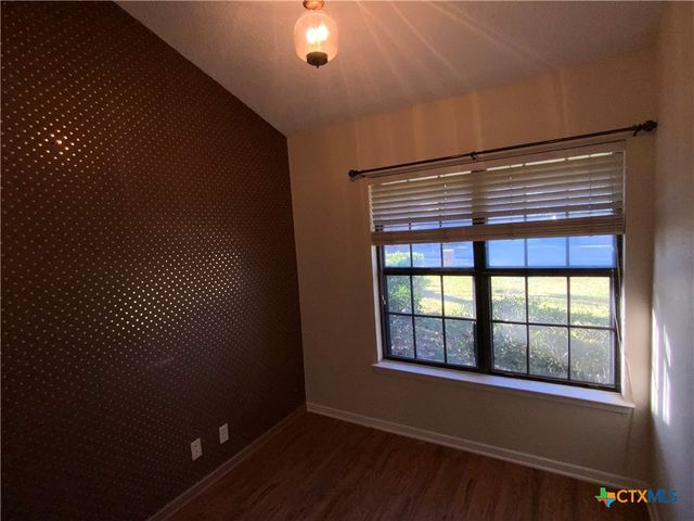 2429 Canyon Creek Drive, Temple, TX 76502