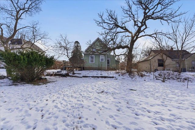 1409 Parkway Avenue, Cedar Falls, IA 50613