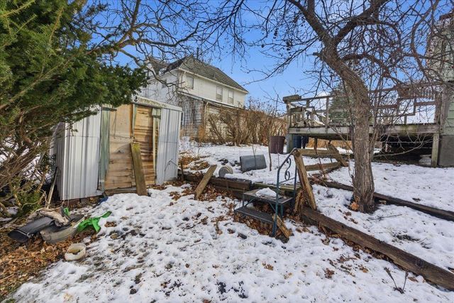 1409 Parkway Avenue, Cedar Falls, IA 50613