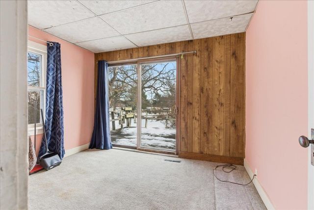 1409 Parkway Avenue, Cedar Falls, IA 50613