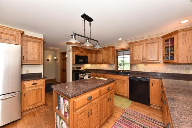 N53W27805 Bantry ROAD, Lisbon, WI 53089