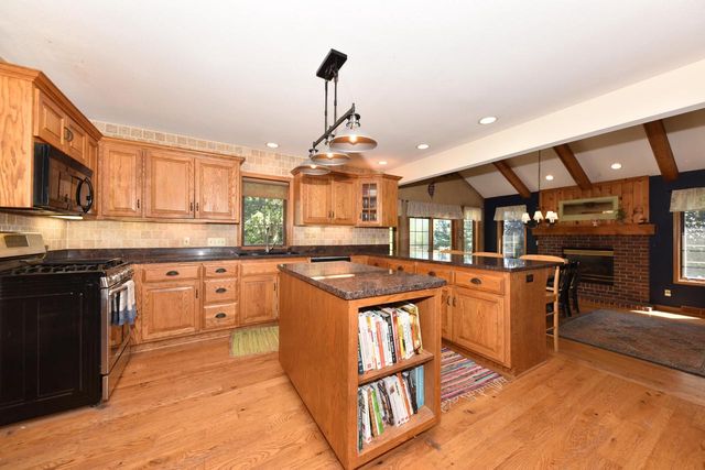 N53W27805 Bantry ROAD, Lisbon, WI 53089