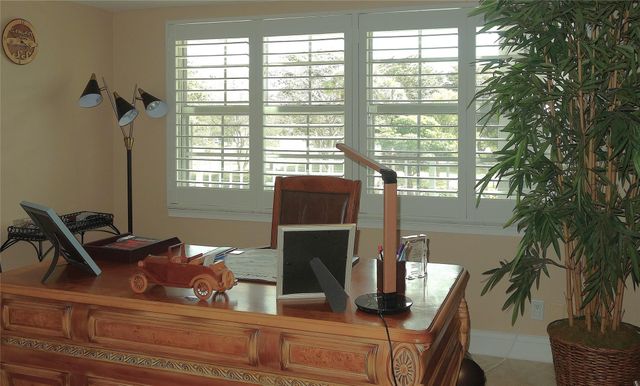 625 Oaks Drive 302, Pompano Beach, FL 33069