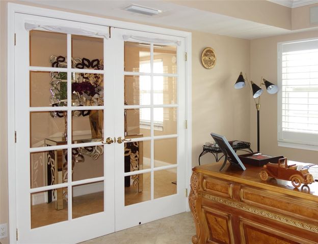 625 Oaks Drive 302, Pompano Beach, FL 33069