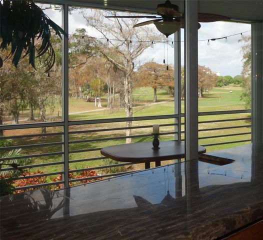 625 Oaks Drive 302, Pompano Beach, FL 33069