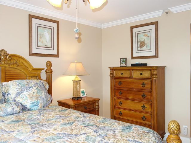 625 Oaks Drive 302, Pompano Beach, FL 33069