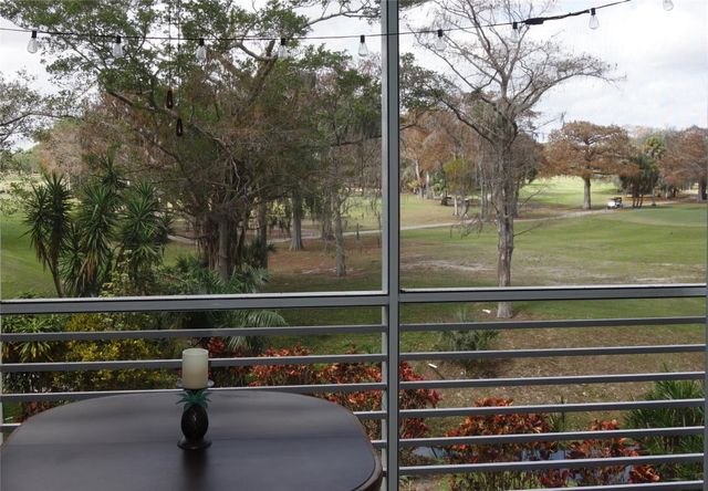 625 Oaks Drive 302, Pompano Beach, FL 33069