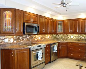 625 Oaks Drive 302, Pompano Beach, FL 33069