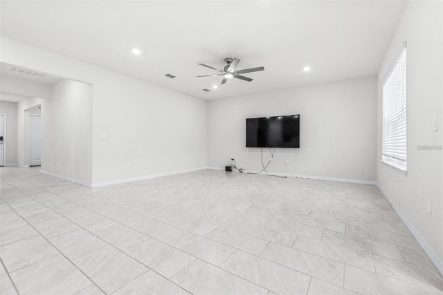 1050 MICHELANGELO LANE, Winter Haven, FL 33884