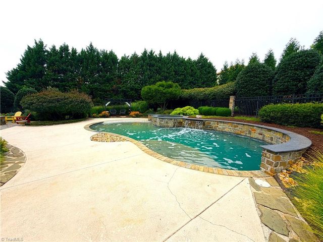 5817 Crutchfield Farm Road, Oak Ridge, NC 27310