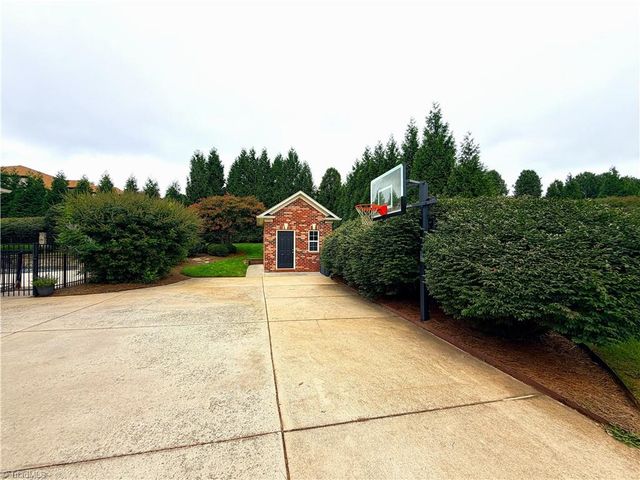 5817 Crutchfield Farm Road, Oak Ridge, NC 27310