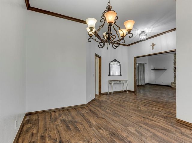 13300 Shady Lane Court, Oklahoma City, OK 73131