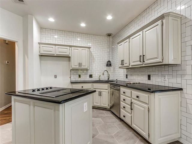 13300 Shady Lane Court, Oklahoma City, OK 73131