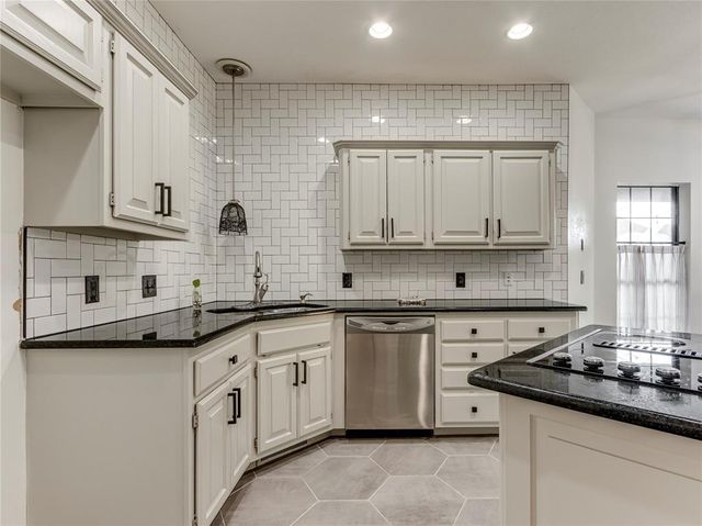 13300 Shady Lane Court, Oklahoma City, OK 73131