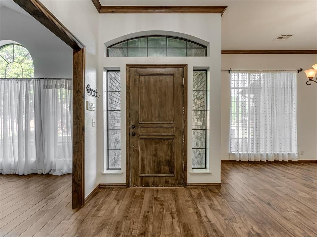 Image 2 of property listing at 13300 Shady Lane Court, Oklahoma City, OK 73131