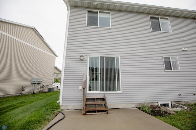 4267 51st Street S, Fargo, ND 58104