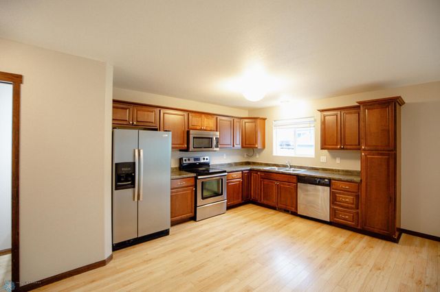 4267 51st Street S, Fargo, ND 58104