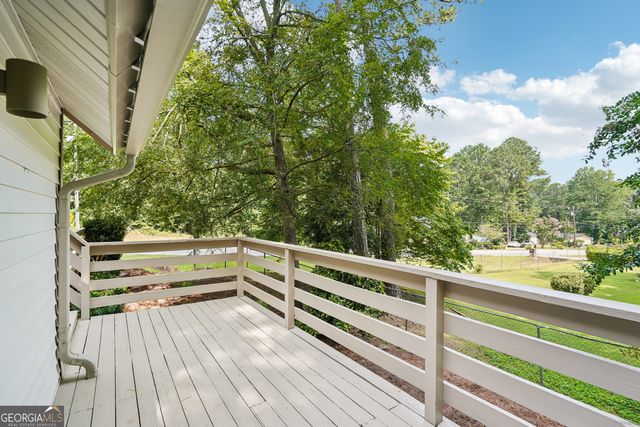 7898 Norris Lake Road, Snellville, GA 30039