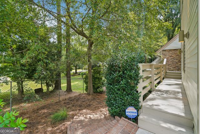 7898 Norris Lake Road, Snellville, GA 30039