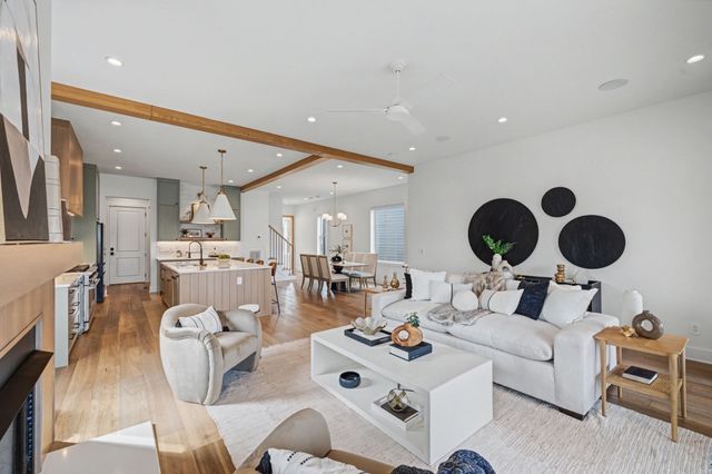6412A Premier Dr, Nashville, TN 37209