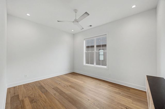 6412A Premier Dr, Nashville, TN 37209